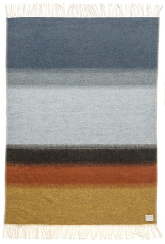 Land - Icelandic Wool Blanket